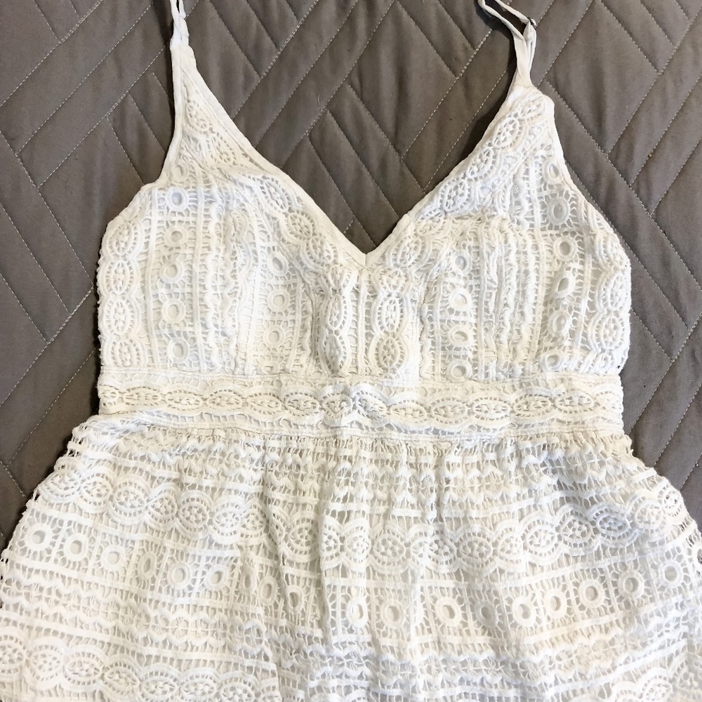 Abercrombie and Fitch White Top